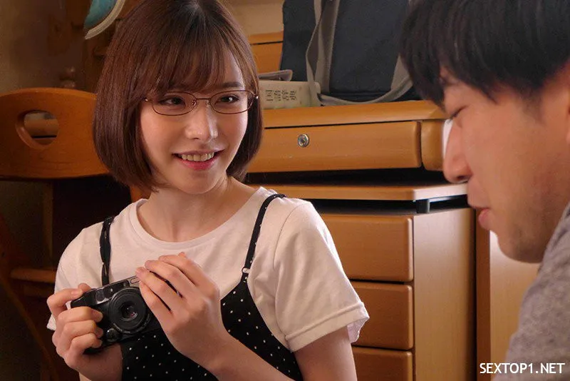 Bạn gái tôi là nhiếp ảnh gia – eimi fukada